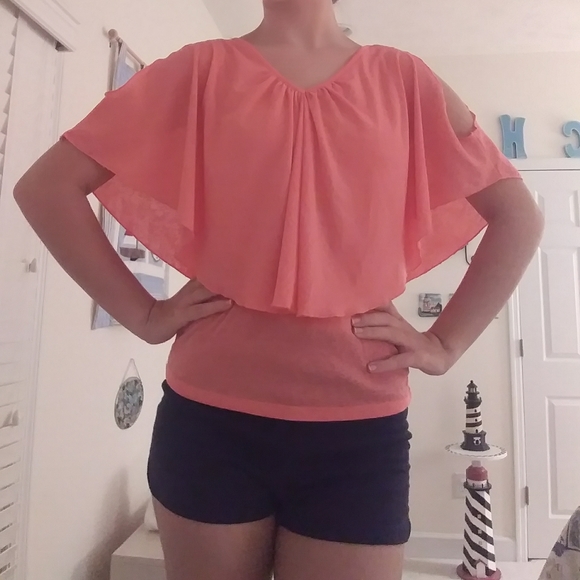 Pink Flowy Top with Shoulder Cutouts - Picture 7 of 14